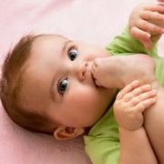 Что делать, если у малыша режутся зубки